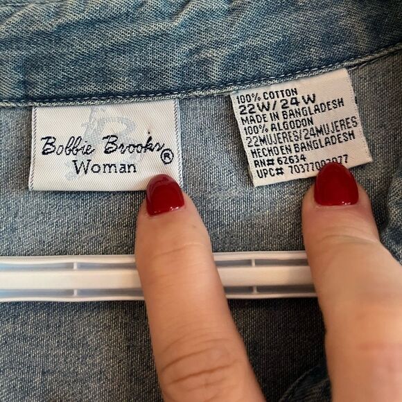 Vintage cottagecore denim shirt with embroidery - Picture 5 of 7